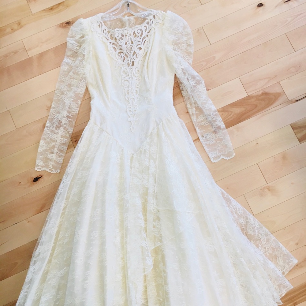 Shuet Young Dress for HW Collections